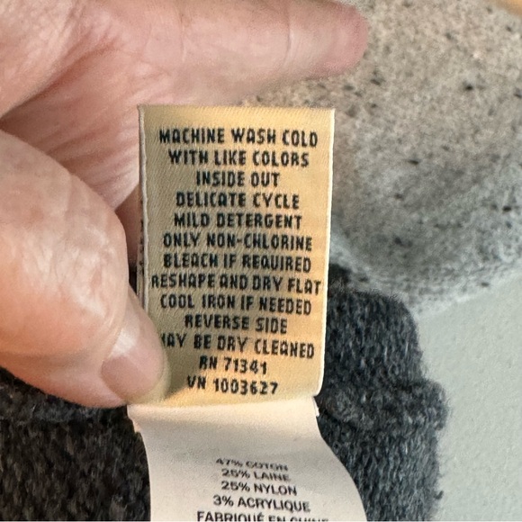 LL Bean XL Two Toned Gray Speckled Cotton/Wool/Nylon/Acrylic Mock Neck Sweater - Picture 11 of 11